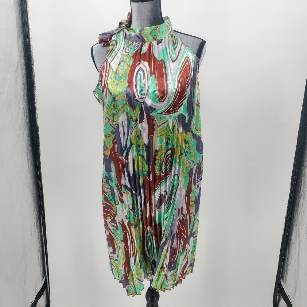 ♧♧ Vixen Halterneck Pleated Abstract Print Trapeze Dress Size Large NWT